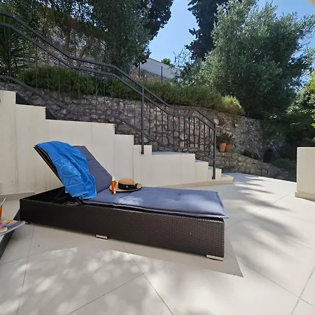 Maestral Lejlighed *