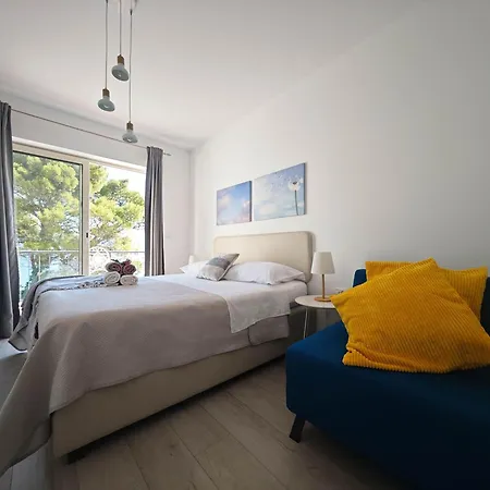 アパート Maestral